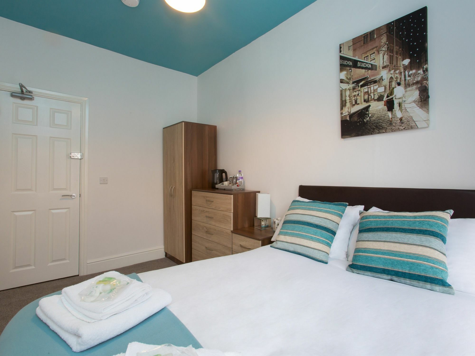 Bed and Breakfast Townhouse @ West Avenue Crewe Zewnętrze zdjęcie