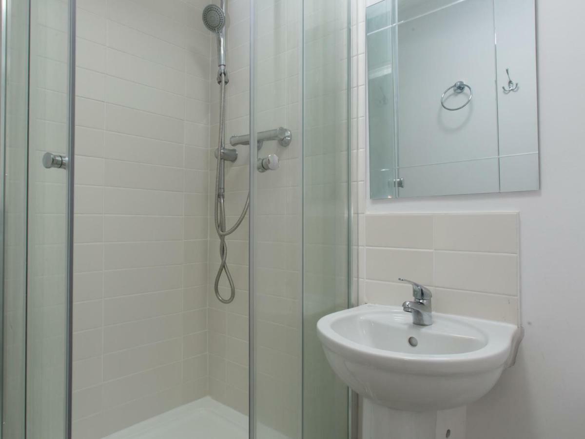 Bed and Breakfast Townhouse @ West Avenue Crewe Zewnętrze zdjęcie